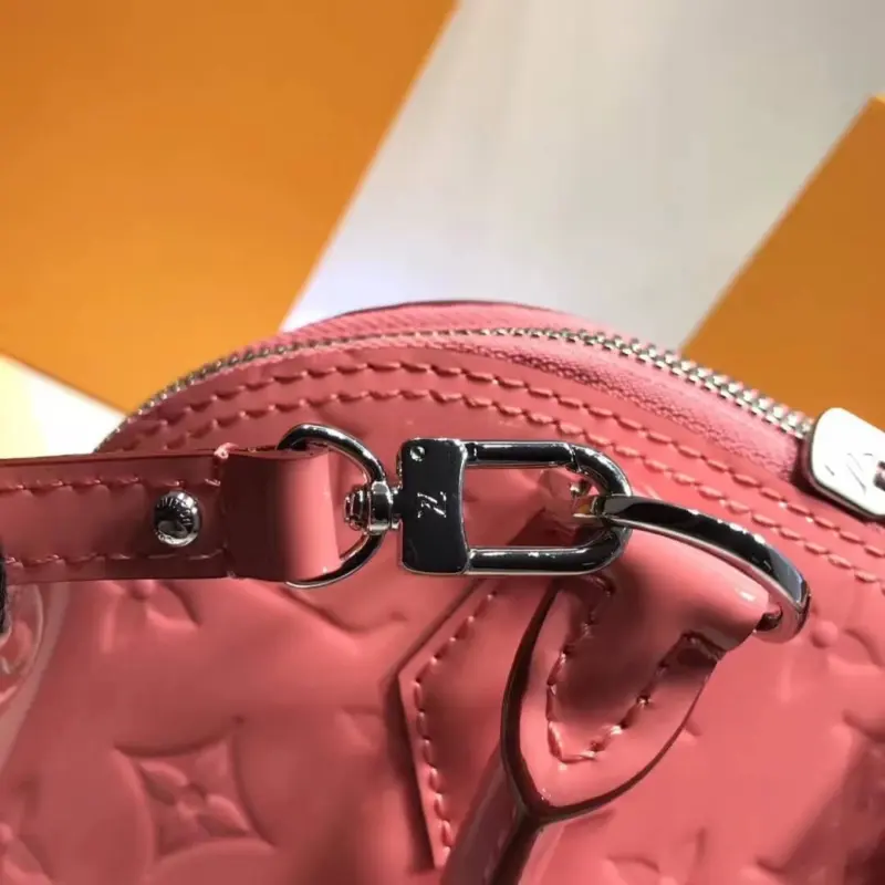 Alma-BB-Top-Handle-Satchel-in-Monogram-Vernis-Leather-M50415-Pink-Alma-BB-Top-Handle-Satchel-in-Monogram-Vernis-Leather-M50415-Pink-3.webp