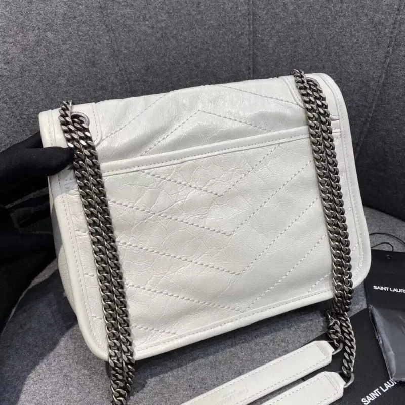 Baby-Niki-Crossbody-Bag-in-Crinkled-Vintage-Leather-533037-White-Baby-Niki-Crossbody-Bag-in-Crinkled-Vintage-Leather-533037-White-2.webp