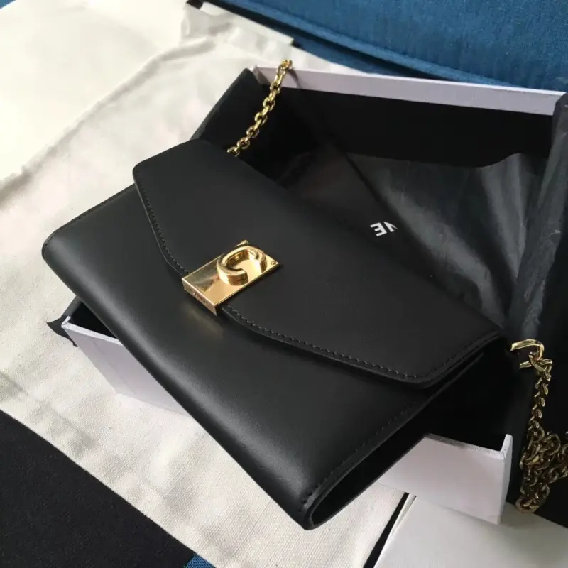 C-Clasp-Wallet-on-a-Chain-in-Smooth-Calfskin-10B903-Black-C-Clasp-Wallet-on-a-Chain-in-Smooth-Calfskin-10B903-Black-2.webp