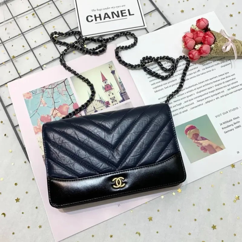 Chevron-Quilted-Crinkled-Calfskin-Wallet-on-Chain-Bag-A86025-Black-Chevron-Quilted-Crinkled-Calfskin-Wallet-on-Chain-Bag-A86025-Black-1.webp