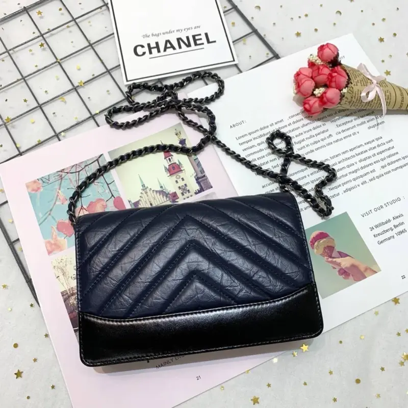 Chevron-Quilted-Crinkled-Calfskin-Wallet-on-Chain-Bag-A86025-Black-Chevron-Quilted-Crinkled-Calfskin-Wallet-on-Chain-Bag-A86025-Black-2.webp