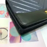 Chevron-Quilted-Crinkled-Calfskin-Wallet-on-Chain-Bag-A86025-Black-Chevron-Quilted-Crinkled-Calfskin-Wallet-on-Chain-Bag-A86025-Black-3.webp