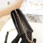 Classic-30-Montaigne-Calfskin-Flap-Chain-Shoulder-Bag-M9220-Black-Classic-30-Montaigne-Calfskin-Flap-Chain-Shoulder-Bag-M9220-Black-2.webp