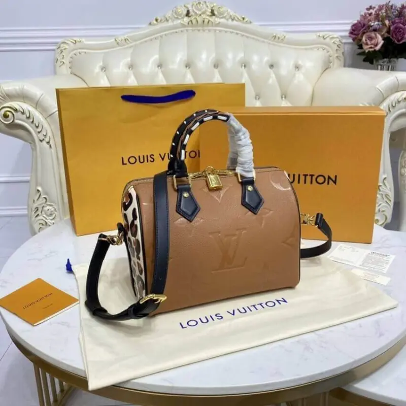 Classic-Boston-25-Top-Handle-Bag-with-Shoulder-Strap-M58524-M45840-Caramel-Classic-Boston-25-Top-Handle-Bag-with-Shoulder-Strap-M58524-M45840-Caramel-5.webp