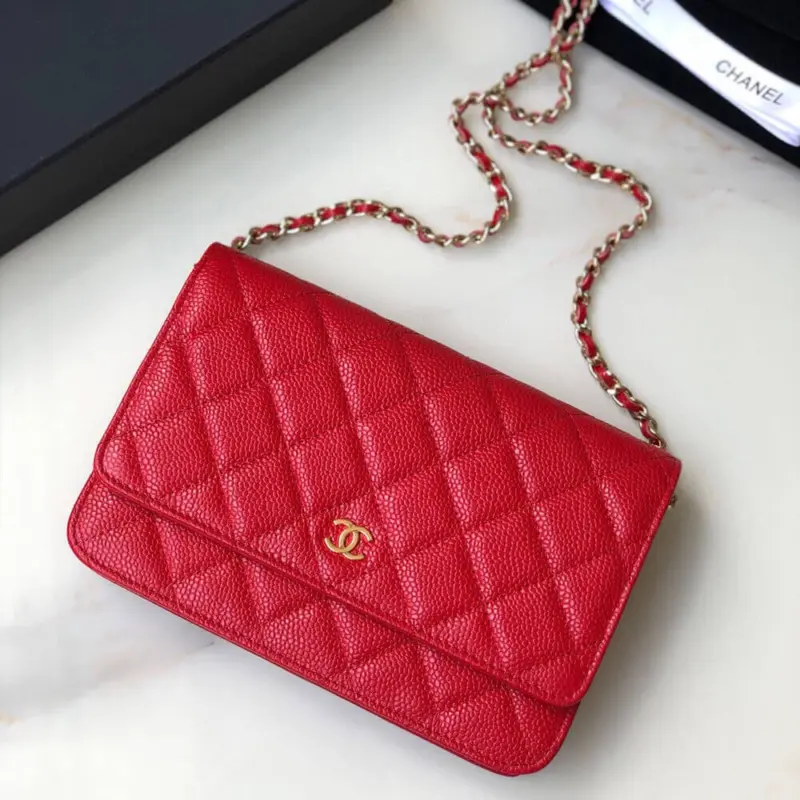 Classic-Caviar-Quilted-Leather-Wallet-On-Chain-Bag-A33814-Red-Classic-Caviar-Quilted-Leather-Wallet-On-Chain-Bag-A33814-Red-1.webp