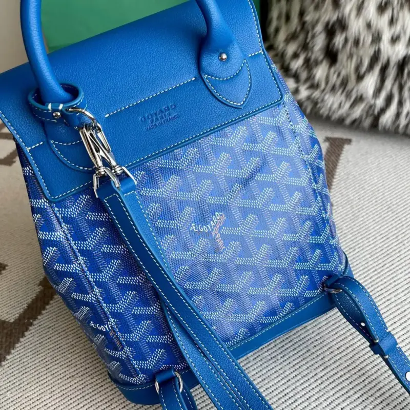 Classic-Chevron-Print-Alpin-Mini-Convertible-Travel-Backpack-Blue-Classic-Chevron-Print-Alpin-Mini-Convertible-Travel-Backpack-Blue-4.webp