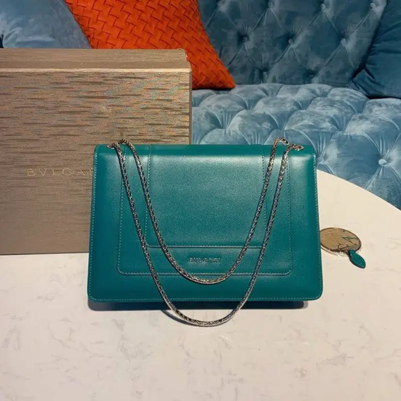 Classic-Flap-Shoulder-Bag-with-Serpent-Head-Clasp-35106-Green-Classic-Flap-Shoulder-Bag-with-Serpent-Head-Clasp-35106-Green-3.webp