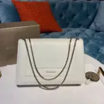 Classic-Flap-Shoulder-Bag-with-Serpent-Head-Clasp-35106-White-Classic-Flap-Shoulder-Bag-with-Serpent-Head-Clasp-35106-White-3.webp