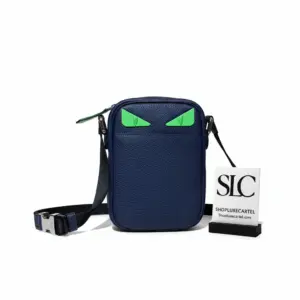 Classic Grained Leather Small Crossbody Messenger Bag 7VA456