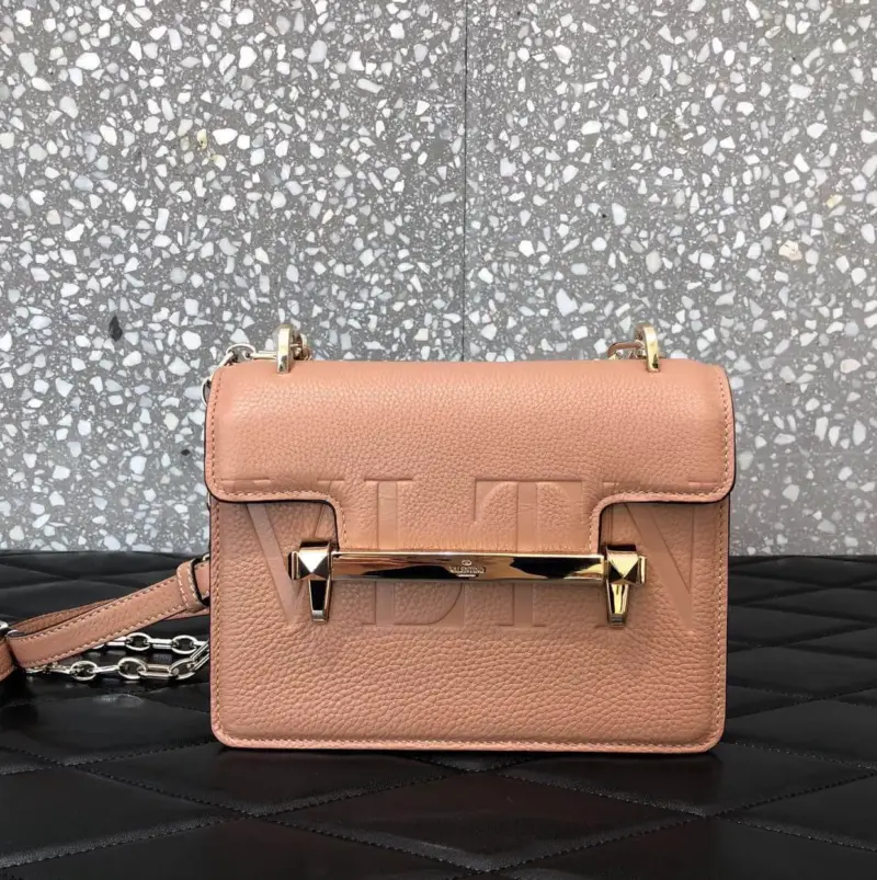 Classic-Leather-Uptown-Medium-Shoulder-Bag-with-V-Logo-9411V-Apricot-Classic-Leather-Uptown-Medium-Shoulder-Bag-with-V-Logo-9411V-Apricot-1.webp