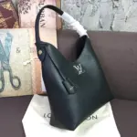 Classic-Lockme-Hobo-Style-Leather-Shoulder-Bag-M52776-M44330-Black-Classic-Lockme-Hobo-Style-Leather-Shoulder-Bag-M52776-M44330-Black-4.webp