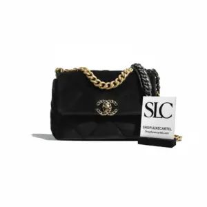 Classic Quilted 19 Small Velvet Flap Shoulder Bag AS1160