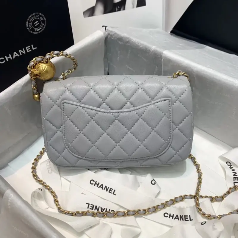 Classic-Quilted-Lambskin-Leather-Shoulder-Flap-Bag-AS1787-Grey-Classic-Quilted-Lambskin-Leather-Shoulder-Flap-Bag-AS1787-Grey-2.webp