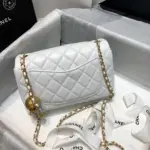 Classic-Quilted-Lambskin-Leather-Shoulder-Flap-Bag-AS1787-White-Classic-Quilted-Lambskin-Leather-Shoulder-Flap-Bag-AS1787-White-2.webp