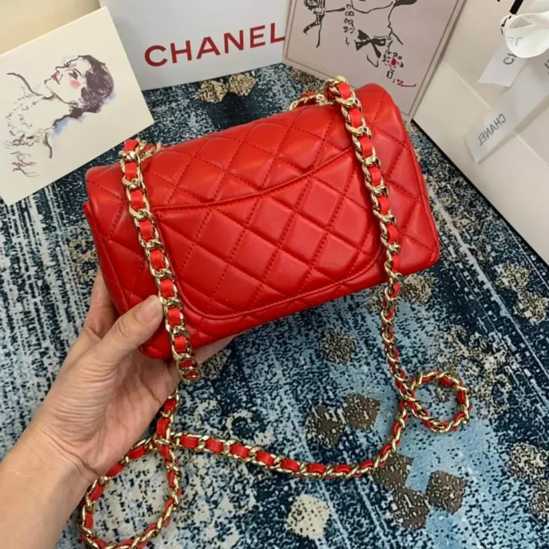 Classic-Quilted-Lambskin-Leather-Shoulder-Flap-Bag-AS2326-Red-Classic-Quilted-Lambskin-Leather-Shoulder-Flap-Bag-AS2326-Red-3.webp