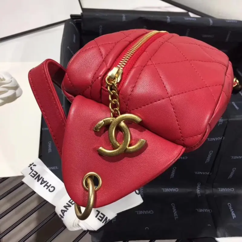 Classic-Quilted-Lambskin-Leather-Waist-Fanny-Pack-AS0940-Red-Classic-Quilted-Lambskin-Leather-Waist-Fanny-Pack-AS0940-Red-3.webp