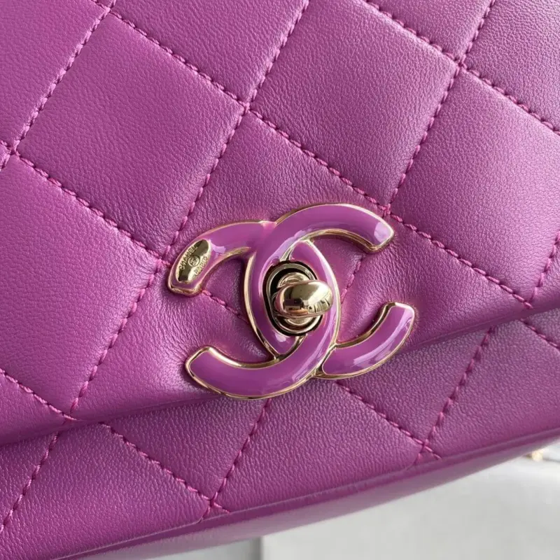 Classic-Quilted-Lambskin-Medium-Flap-Shoulder-Bag-AS2318-Purple-Classic-Quilted-Lambskin-Medium-Flap-Shoulder-Bag-AS2318-Purple-3.webp