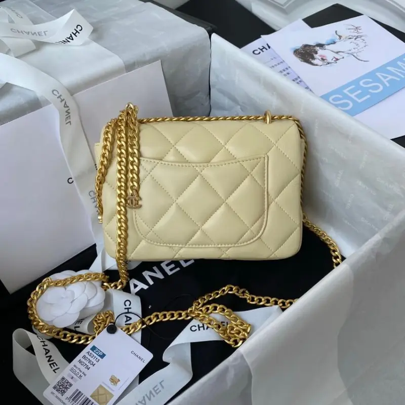 Classic-Quilted-Lambskin-Mini-Flap-Shoulder-Bag-AS3113-Apricot-Classic-Quilted-Lambskin-Mini-Flap-Shoulder-Bag-AS3113-Apricot-4.webp
