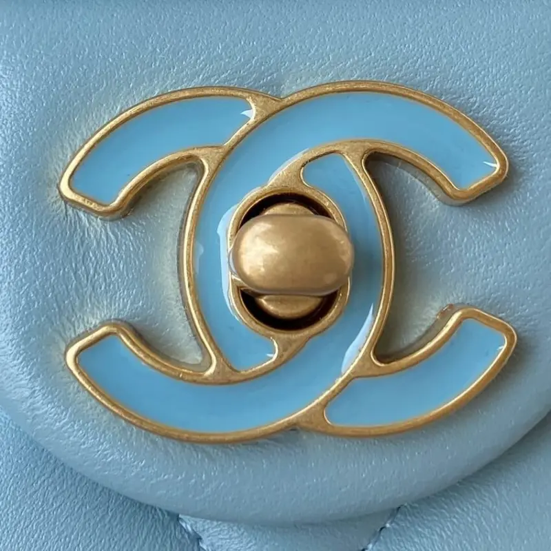 Classic-Quilted-Lambskin-Mini-Flap-Shoulder-Bag-AS3113-Light-Blue-Classic-Quilted-Lambskin-Mini-Flap-Shoulder-Bag-AS3113-Light-Blue-6.webp