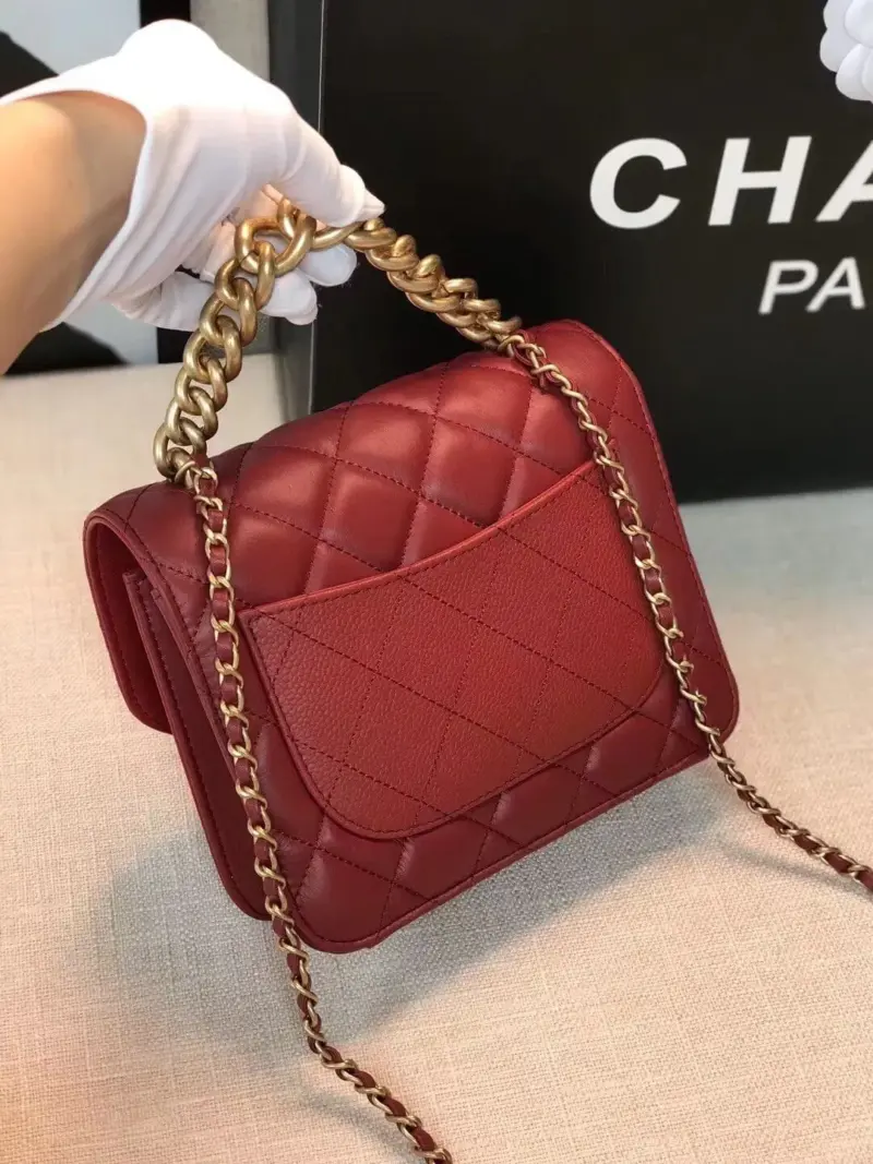 Classic-Quilted-Small-Flap-Shoulder-Bag-with-Chain-AS0784-Red-Classic-Quilted-Small-Flap-Shoulder-Bag-with-Chain-AS0784-Red-3.webp
