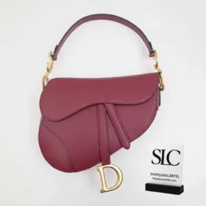 Classic Shape Smooth Calfskin Leather Shoulder Bag M0446