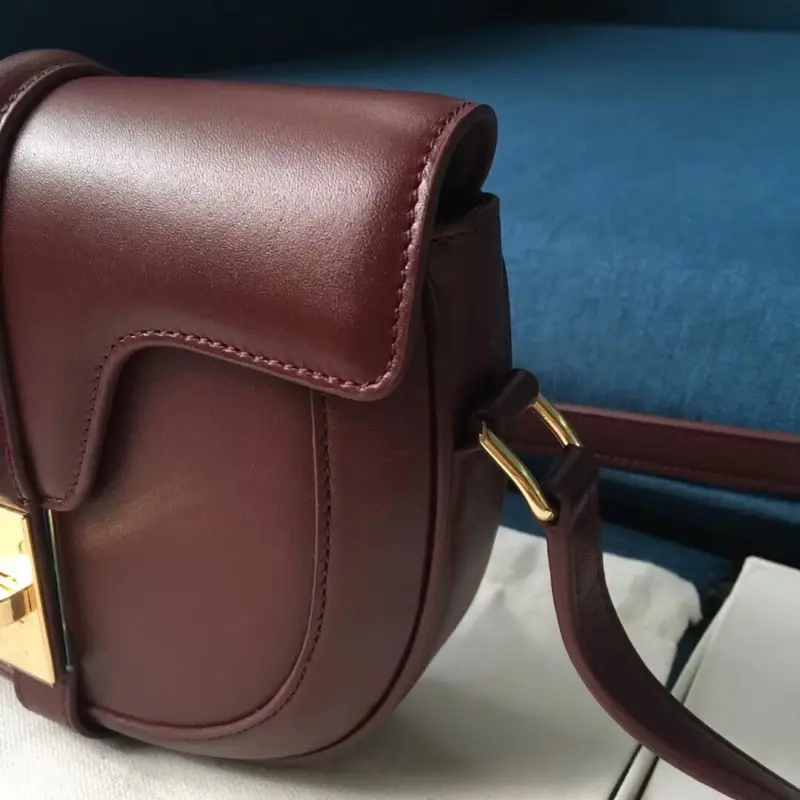 Classic-Small-Besace-16-Shoulder-Bag-in-Satinated-Calfskin-188013-Burgundy-Classic-Small-Besace-16-Shoulder-Bag-in-Satinated-Calfskin-188013-Burgundy-3.webp