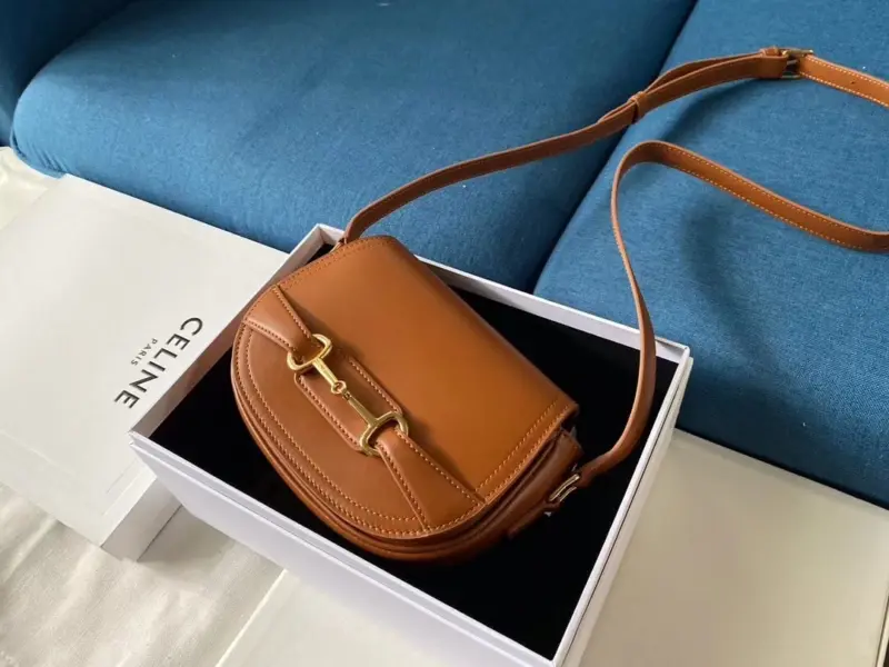 Classic-Small-Crecy-Crossbody-Bag-in-Natural-Calfskin-191363-Brown-Classic-Small-Crecy-Crossbody-Bag-in-Natural-Calfskin-191363-Brown-2.webp