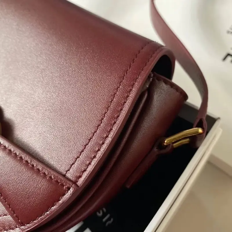 Classic-Small-Crecy-Crossbody-Bag-in-Natural-Calfskin-191363-Burgundy-Classic-Small-Crecy-Crossbody-Bag-in-Natural-Calfskin-191363-Burgundy-3.webp