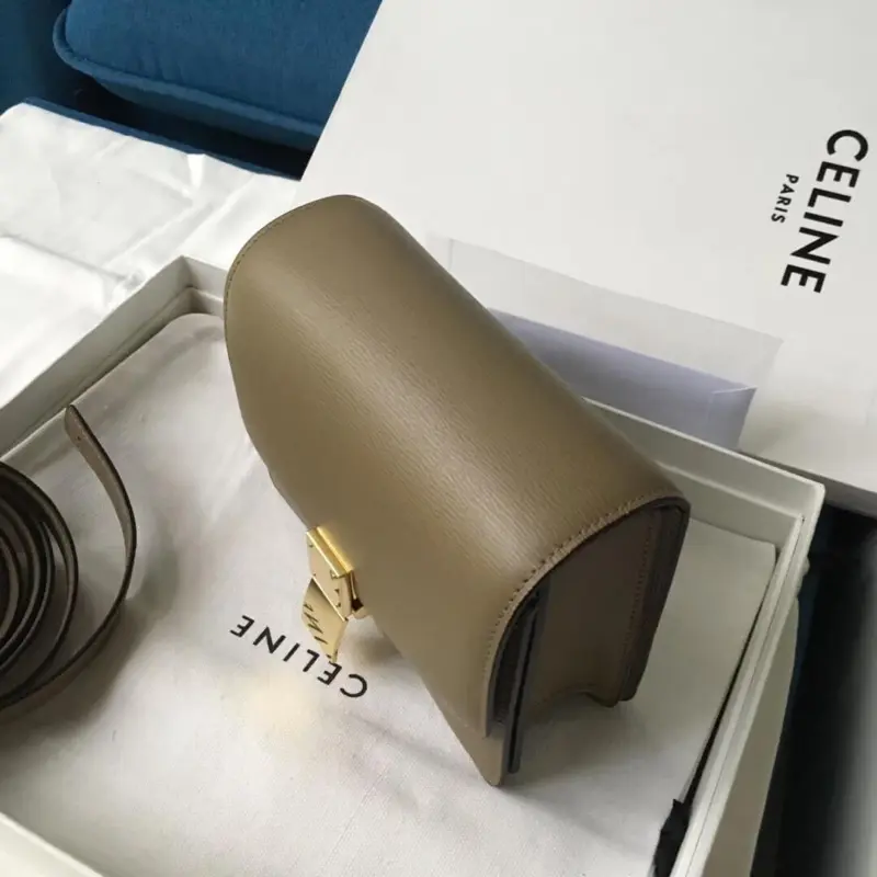 Classic-Small-Shoulder-Bag-in-Smooth-Box-Calfskin-189183-Army-Green-Classic-Small-Shoulder-Bag-in-Smooth-Box-Calfskin-189183-Army-Green-3.webp
