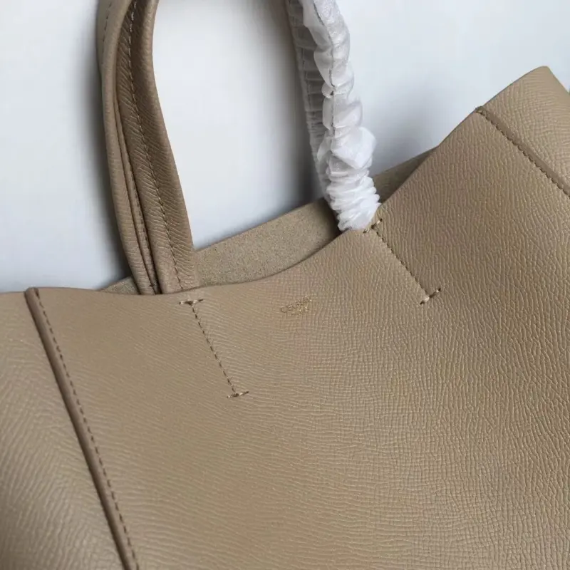 Classic-Style-Small-Cabas-Tote-in-Grained-Calfskin-189813-Nude-Pink-Classic-Style-Small-Cabas-Tote-in-Grained-Calfskin-189813-Nude-Pink-3.webp