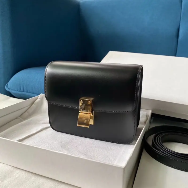 Classic-Teen-Box-Style-Shoulder-Bag-in-Smooth-Calfskin-192523-Black-Classic-Teen-Box-Style-Shoulder-Bag-in-Smooth-Calfskin-192523-Black-2.webp