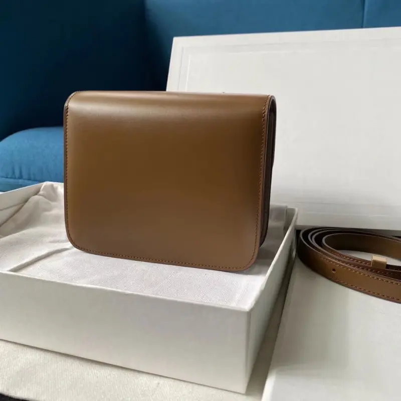 Classic-Teen-Box-Style-Shoulder-Bag-in-Smooth-Calfskin-192523-Camel-Classic-Teen-Box-Style-Shoulder-Bag-in-Smooth-Calfskin-192523-Camel-3.webp