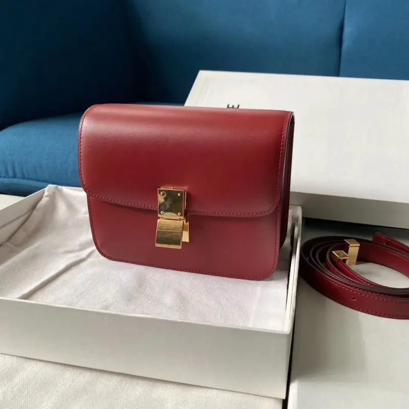 Classic-Teen-Box-Style-Shoulder-Bag-in-Smooth-Calfskin-192523-Red-Classic-Teen-Box-Style-Shoulder-Bag-in-Smooth-Calfskin-192523-Red-1.webp