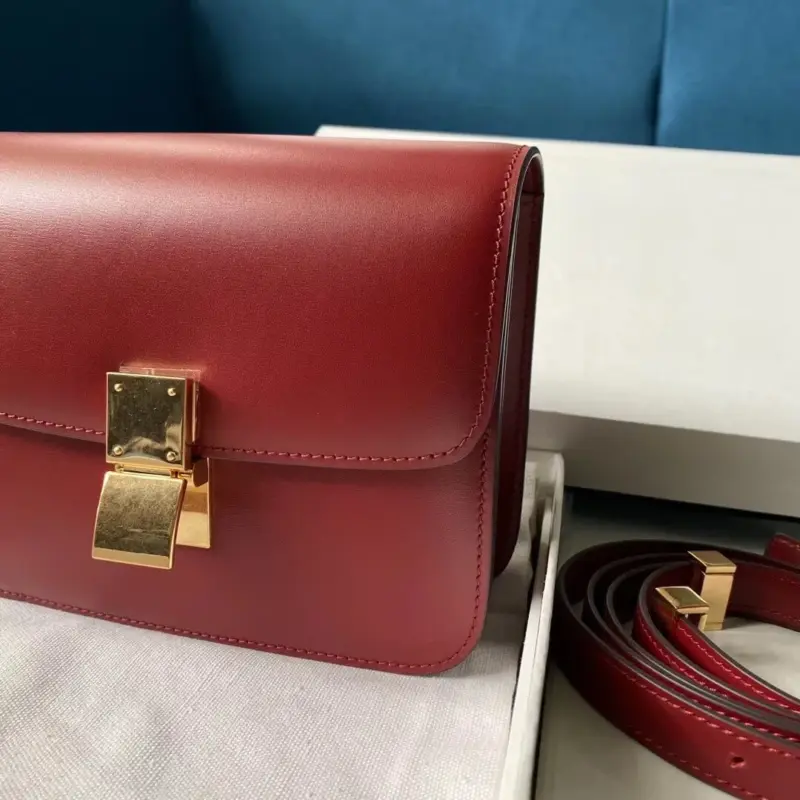 Classic-Teen-Box-Style-Shoulder-Bag-in-Smooth-Calfskin-192523-Red-Classic-Teen-Box-Style-Shoulder-Bag-in-Smooth-Calfskin-192523-Red-2.webp