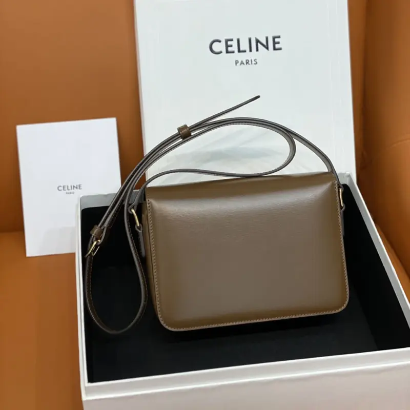 Classic-Teen-Triomphe-Shoulder-Bag-In-Shiny-Calfskin-188423-Camel-Classic-Teen-Triomphe-Shoulder-Bag-In-Shiny-Calfskin-188423-Camel-3.webp