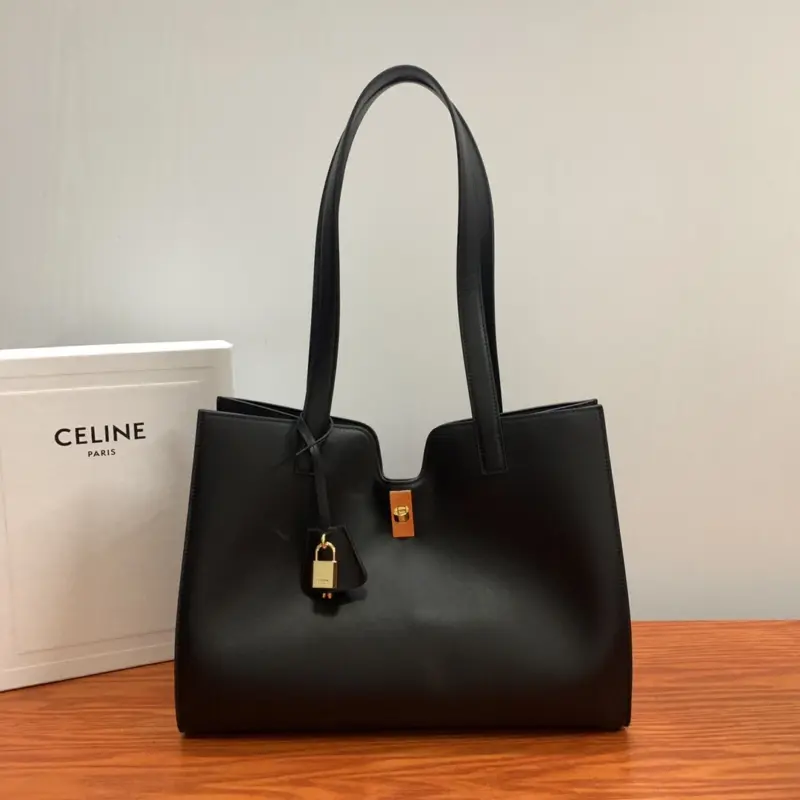 Classic-Top-Handle-Cabas-16-Tote-in-Smooth-Calfskin-112583-Black-Classic-Top-Handle-Cabas-16-Tote-in-Smooth-Calfskin-112583-Black-4.webp