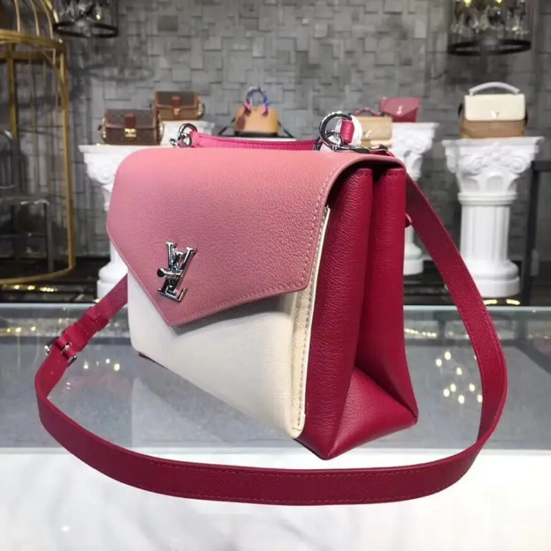 Convertible-Chain-Strap-Lock-Flap-Shoulder-Bag-M53891-M54849-M55816-Light-Pink-Convertible-Chain-Strap-Lock-Flap-Shoulder-Bag-M53891-M54849-M55816-Light-Pink-2.webp