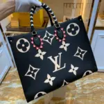 Crafty-Monogram-Print-Onthego-GM-Large-Tote-Bag-M45372-M45373-Black-Crafty-Monogram-Print-Onthego-GM-Large-Tote-Bag-M45372-M45373-Black-3.webp