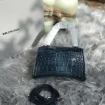 Curved-Top-Handle-Hourglass-XS-Croc-Effect-Leather-Tote-Dark-Green-Curved-Top-Handle-Hourglass-XS-Croc-Effect-Leather-Tote-Dark-Green-2.webp