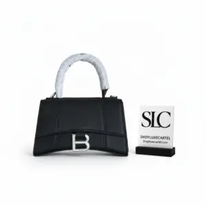 Curvy Hourglass XS Top Handle Bag in Textured Leather
