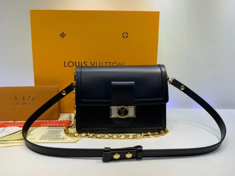 Dauphine-MM-Shoulder-Bag-in-Smooth-Calfskin-Leather-M55735-M55821-Black-Dauphine-MM-Shoulder-Bag-in-Smooth-Calfskin-Leather-M55735-M55821-Black-2.webp