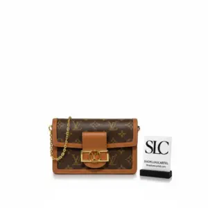 Dauphine Style Monogram Canvas Crossbody Chain Wallet M68746