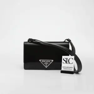 Elegant Embleme Flap Top Brushed-Leather Shoulder Bag 1BD321