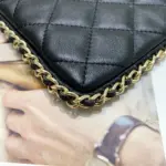 Elegant-Quilted-Chain-Strap-Evening-Clutch-Handbag-86061-Black-Elegant-Quilted-Chain-Strap-Evening-Clutch-Handbag-86061-Black-3.webp