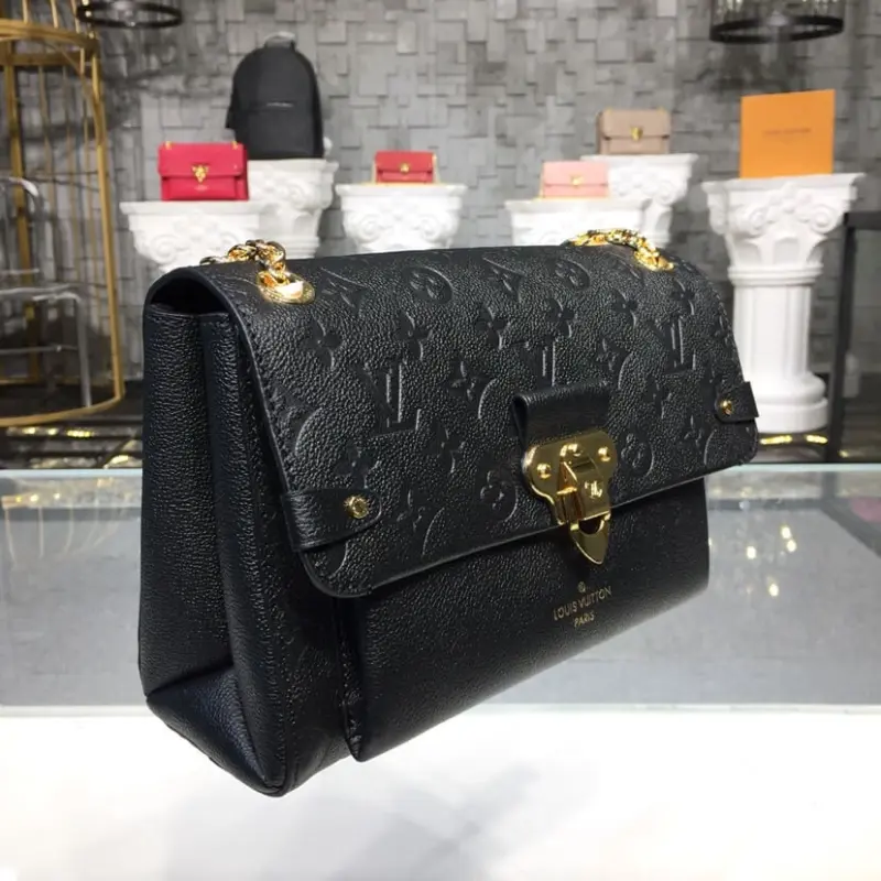 Embossed-Monogram-Vavin-PM-Chain-Shoulder-Bag-M52271-M44523-Black-Embossed-Monogram-Vavin-PM-Chain-Shoulder-Bag-M52271-M44523-Black-3.webp