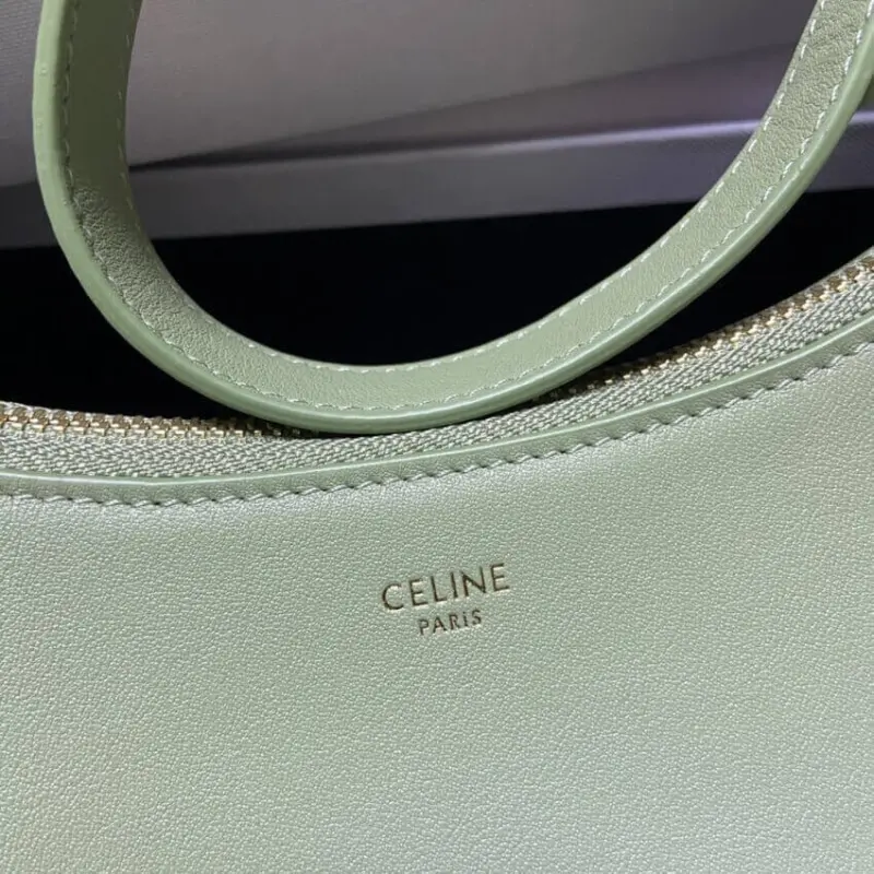 Half-Moon-Ava-Shoulder-Bag-In-Smooth-Calfskin-193953-Green-Half-Moon-Ava-Shoulder-Bag-In-Smooth-Calfskin-193953-Green-5.webp