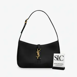 Hobo Style Shoulder Bag in Smooth Leather 657228