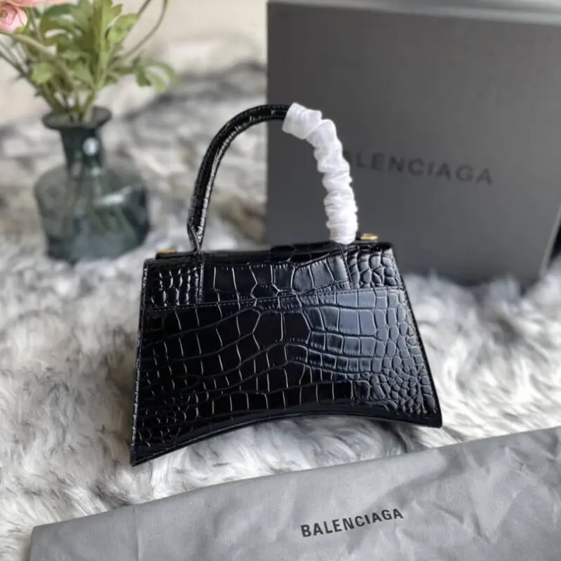 Hourglass-S-Top-Handle-Tote-in-Croc-Effect-Leather-Nior-Hourglass-S-Top-Handle-Tote-in-Croc-Effect-Leather-Nior-2.webp