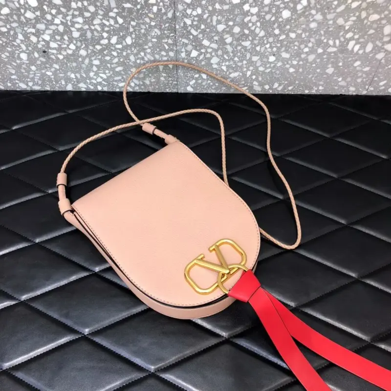 Luxury-Vring-Medium-Leather-Crossbody-Shoulder-Bag-0510-Pink-Luxury-Vring-Medium-Leather-Crossbody-Shoulder-Bag-0510-Pink-1.webp