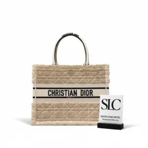 Medium Carryall Book Tote in Beige Cannage Shearling M1296